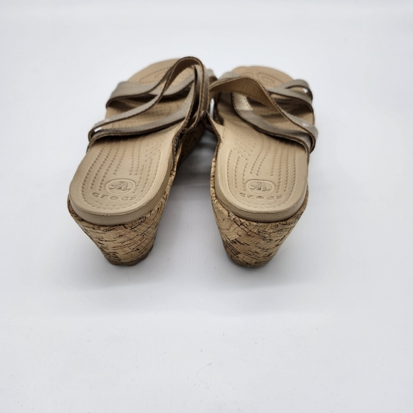 Cork wedge Crocs,  gold, size 9, A-Leigh - Picture 4 of 5